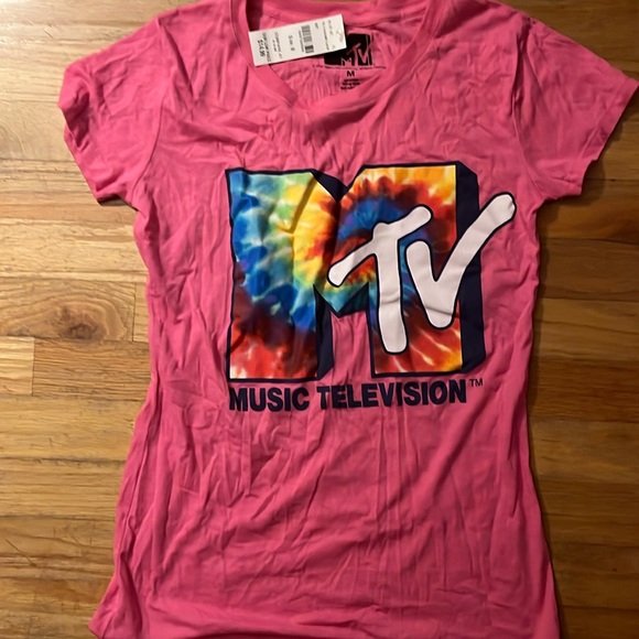 MTV Tops - NWT MTV tee shirt